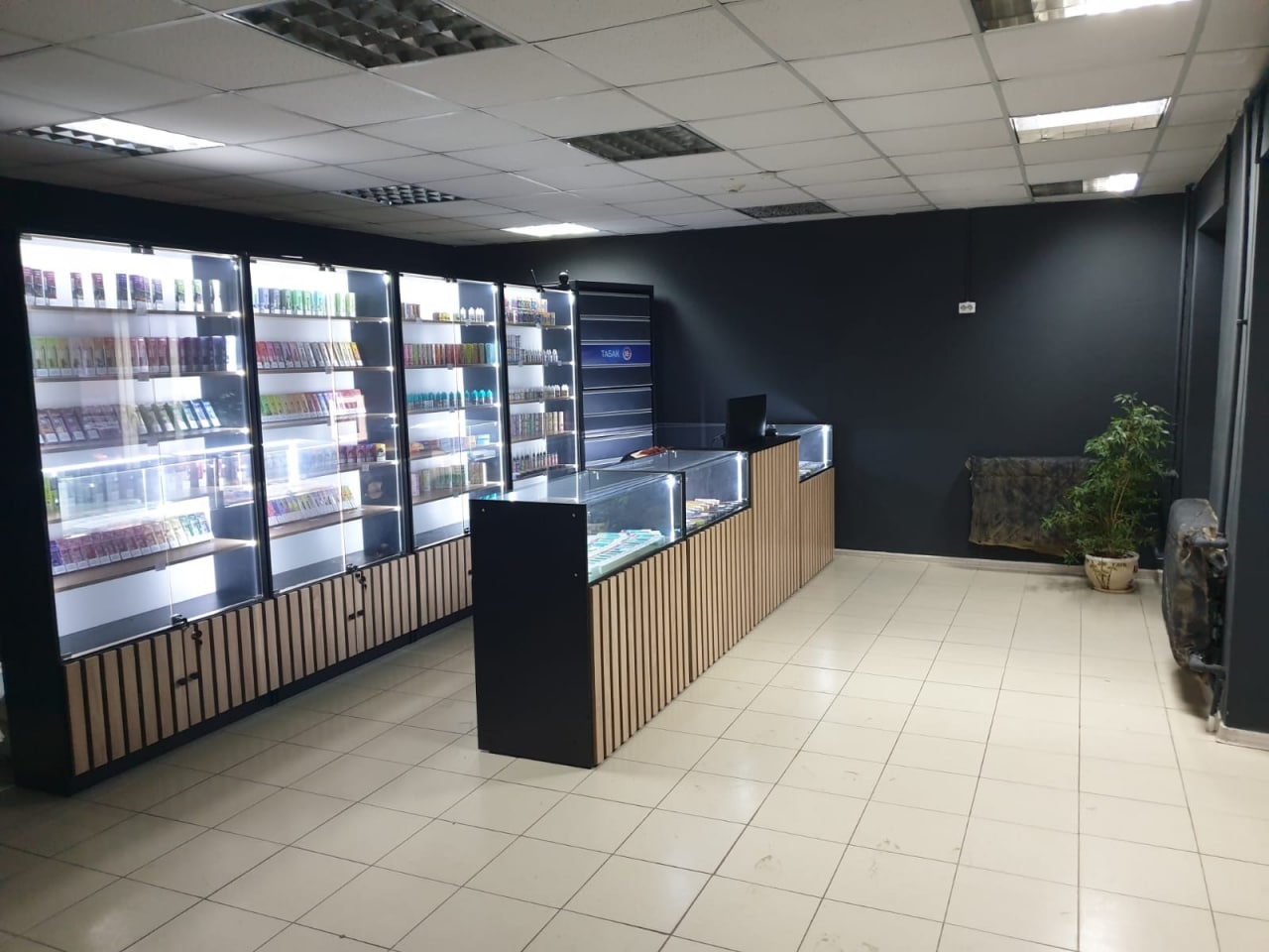 Smoking Shop №19